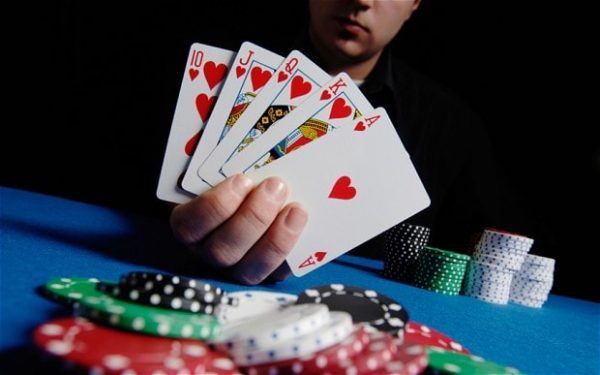 Apollo Slots کیسینو میں بکراٹکھیلیں